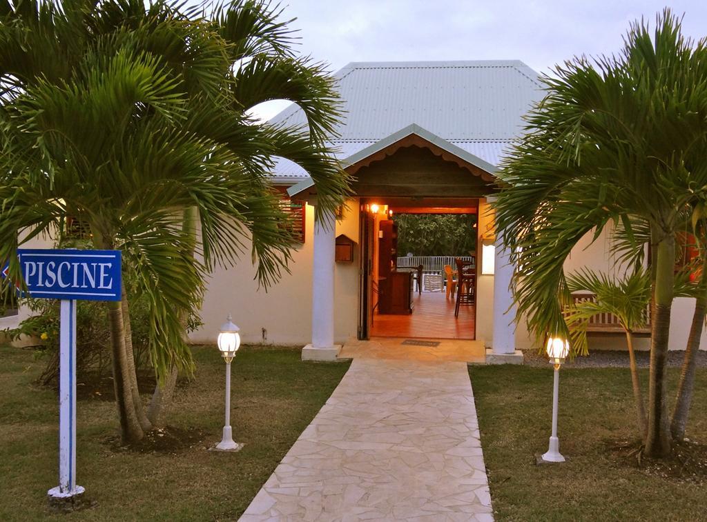 Residence Le Vallon Guadeloupe Parc Piscine Appartements & Studios & Services Hoteliers A La Carte 생프랑수아 객실 사진