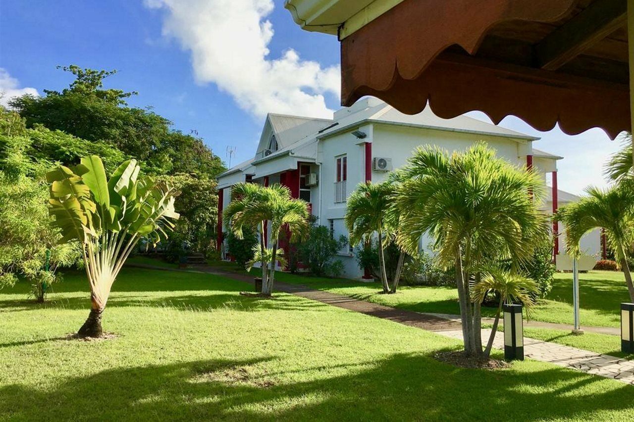 Residence Le Vallon Guadeloupe Parc Piscine Appartements & Studios & Services Hoteliers A La Carte 생프랑수아 외부 사진